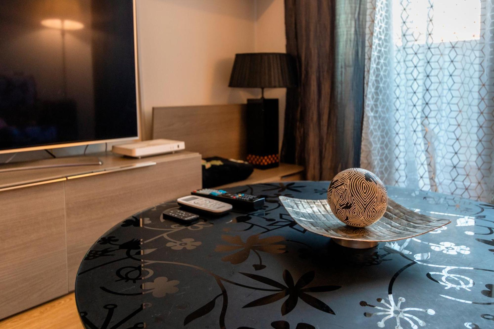 Kings House Apartment อัลเมรีอา ภายนอก รูปภาพ